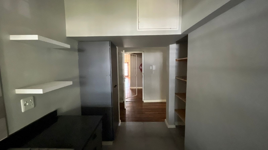 1 Bedroom Property for Sale in Rondebosch Western Cape